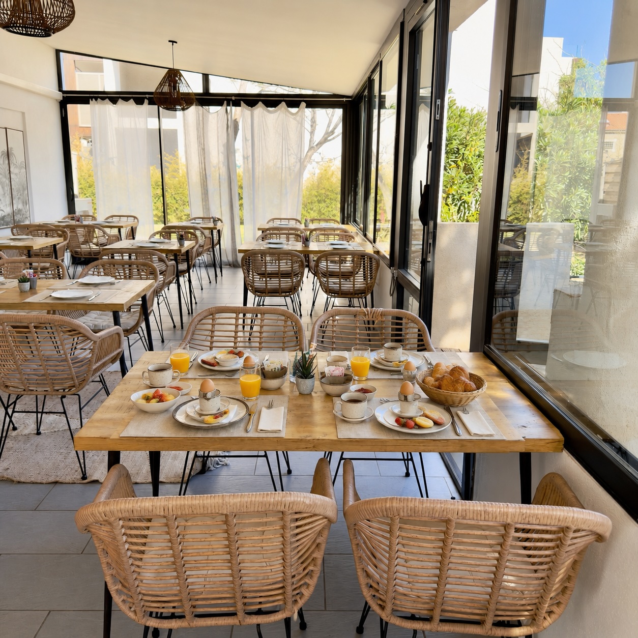 petit dejeuner hero hotel ile rousse 02 2026